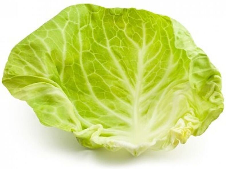 Una hoja de col aplicada en el cuello alivia el dolor debido a la osteocodrosis.